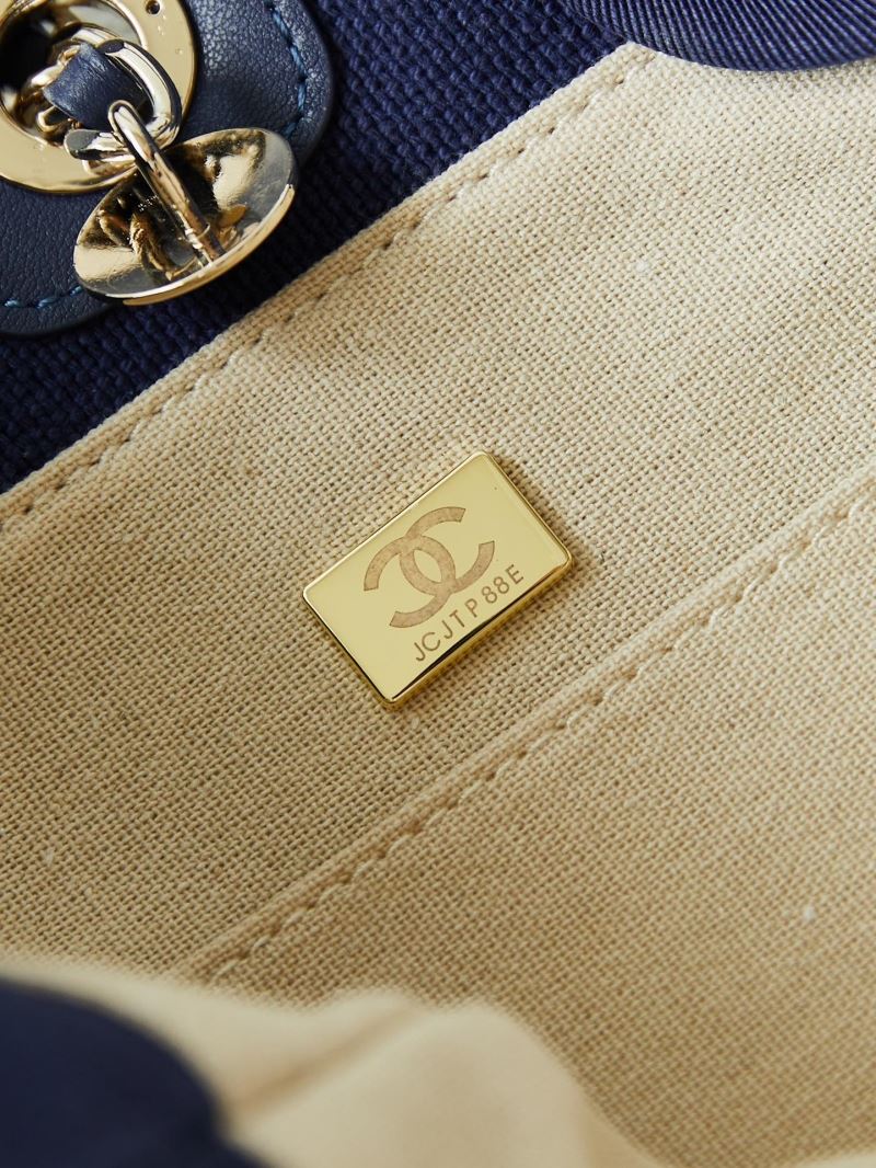 Ch**el shopping bags